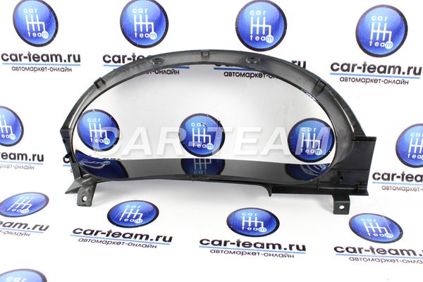 Облицовка щитка приборов на Лада Приора - черный лак