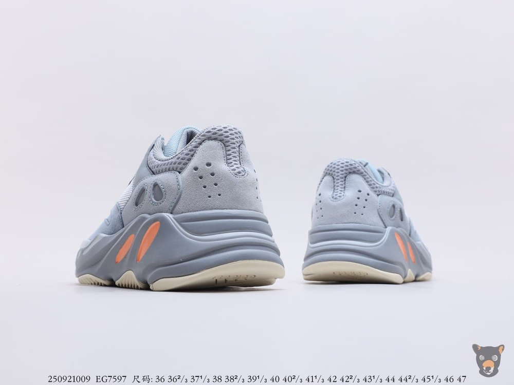 Кроссовки Yeezy Boost 700 "Inertia"