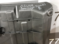Пыльник Kia Sportage 3 Новый. с деф. Оригинал 841372Z000