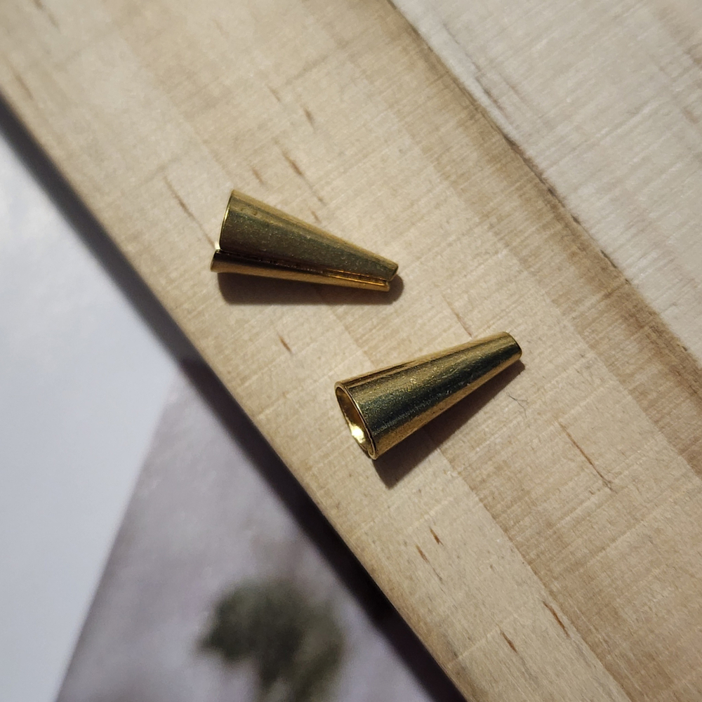 Шапочка(конус), чистая латунь, размер 13.5×5.7мм