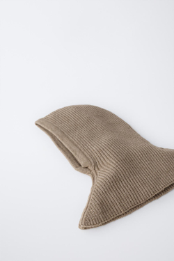ZARA ТРИКОТАЖНАЯ БАЛАКЛАВА, РЫЖЕВАТО-КОРИЧНЕВЫЙ