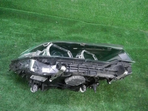 Фара правая BMW 5er G30 (2017-2020) LED