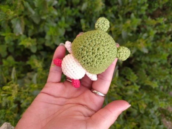 Toxunma Yaşıl  papaqlı cücə