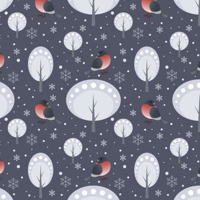 Снегири в зимнем лесу