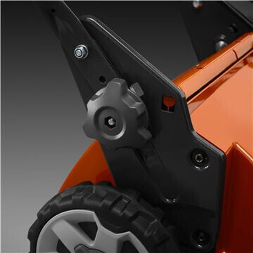 Газонокосилка самоходная Husqvarna LB 251S 9704880-01