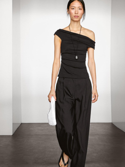 Massimo Dutti Брюки из струящегося смесового льна с защипами, черный