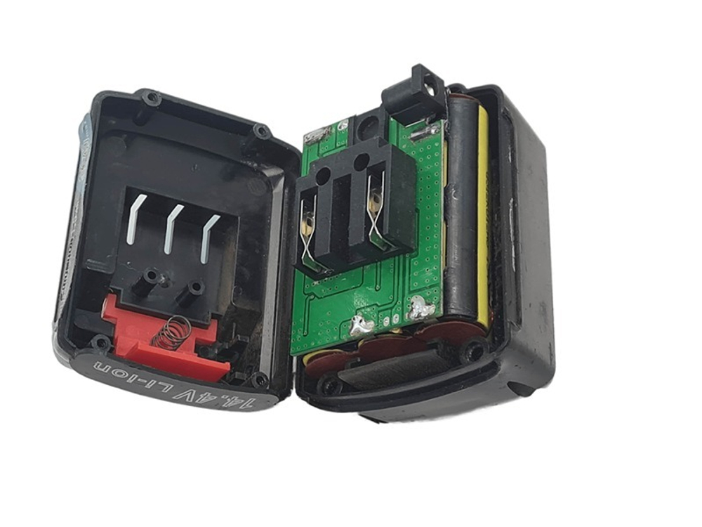 Ремонт аккумулятора Makita 14.4V Li-Ion