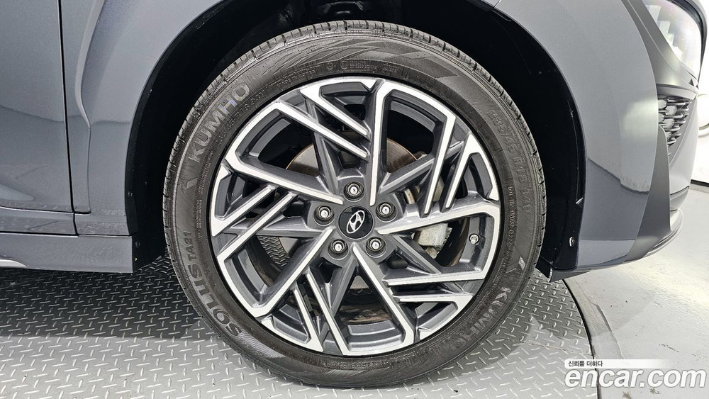 Hyundai The New KONA Бензин 1.6 Turbo 4WD (10.2020)