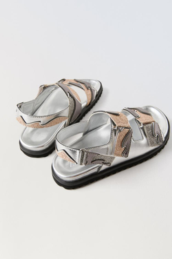 ZARA САНДАЛИИ С МЕТАЛЛИЧЕСКИМ БЛЕСКОМ, СЕРЕБРИСТЫЙ