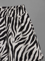 Летний костюм, футболка и шорты для девочки