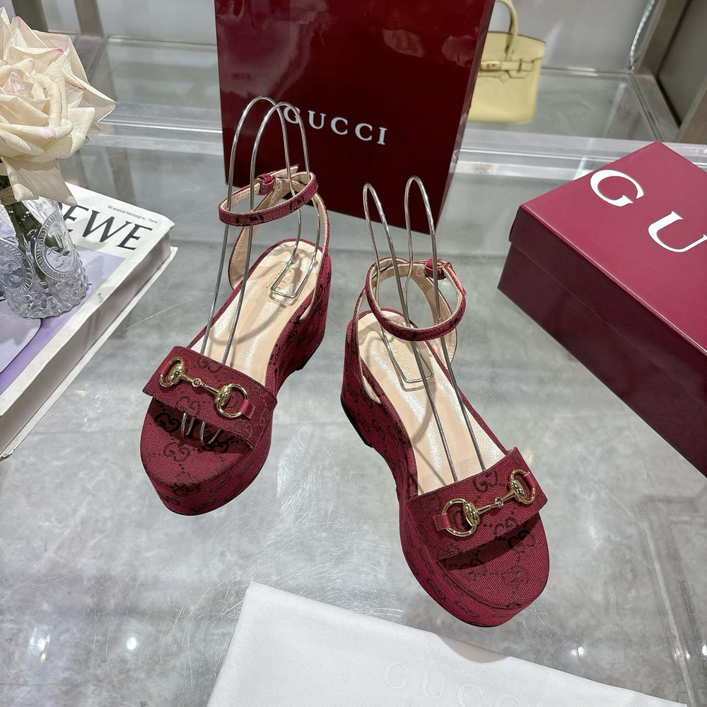 Gucci Horsebit Flatform Sandal