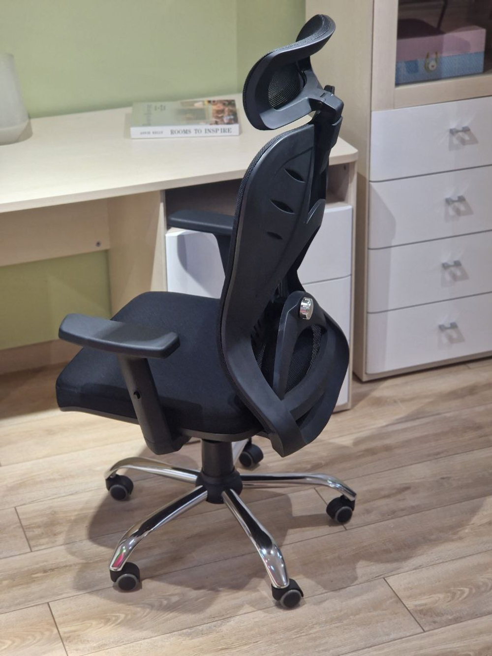 Кресло офисное 2855 13 +F109 Black