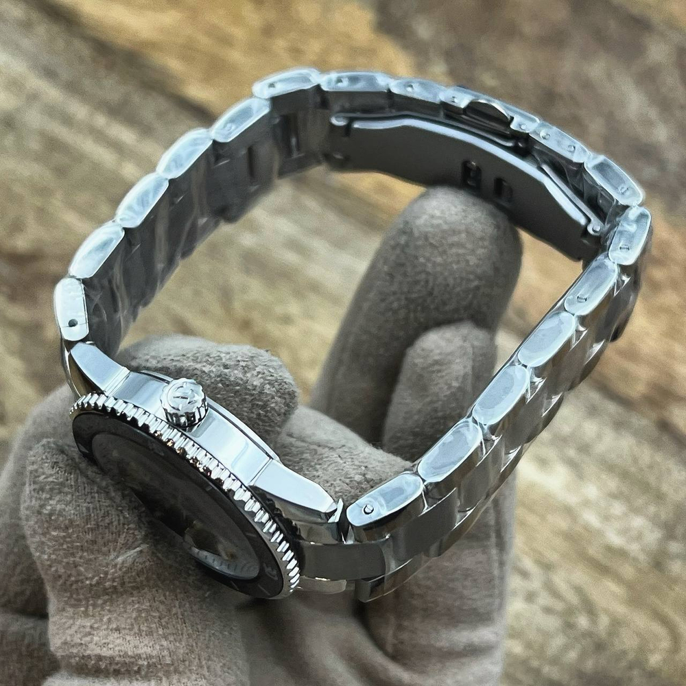 Часы Rado