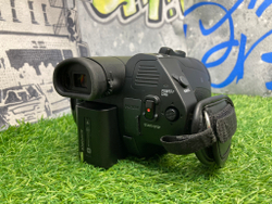 Sony FDR-AX700