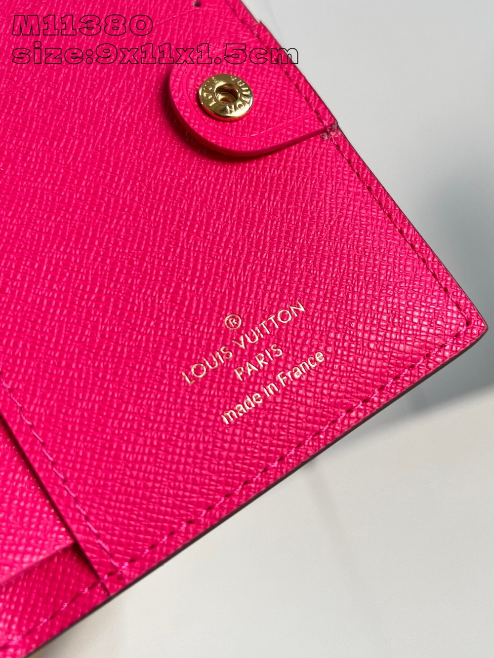 Louis Vuitton Lisa Wallet