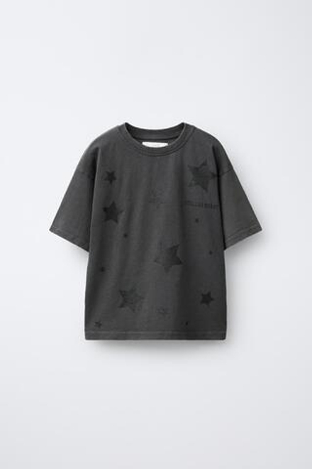 ZARA ФУТБОЛКА С ЭФФЕКТОМ ПОТЕРТОСТИ, ПРИНТОМ «ЗВЕЗДЫ» И БЛЕСТКАМИ, АНТРАЦИТОВО-СЕРЫЙ