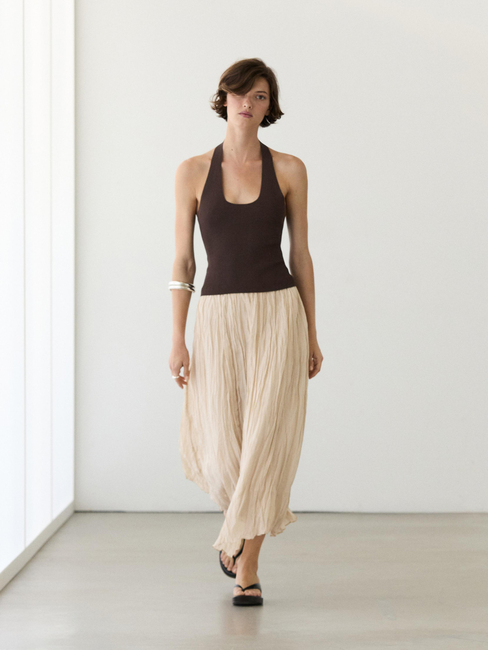 Massimo Dutti Струящаяся юбка миди с плиссировкой, кремовый