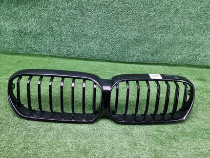 Решетка радиатора BMW 5er G30 (2020-2023)
