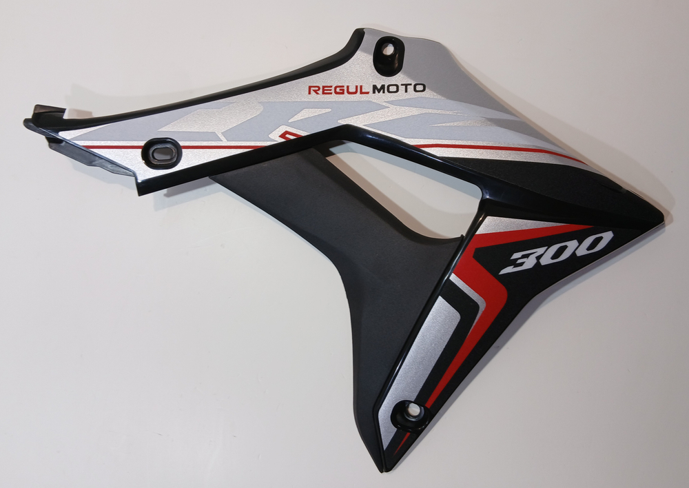 Пластик бака правый Мотоцикл Regulmoto CR-Z 300