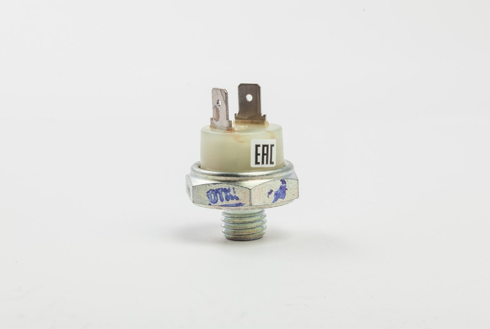 2802.3829010 Датчик давления воздуха (выключатель пневматический стоп-сигнала), КамАЗ, УРАЛ, МАЗ, ЗИ