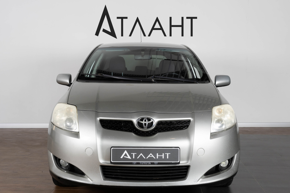 Toyota Auris, 2007 год