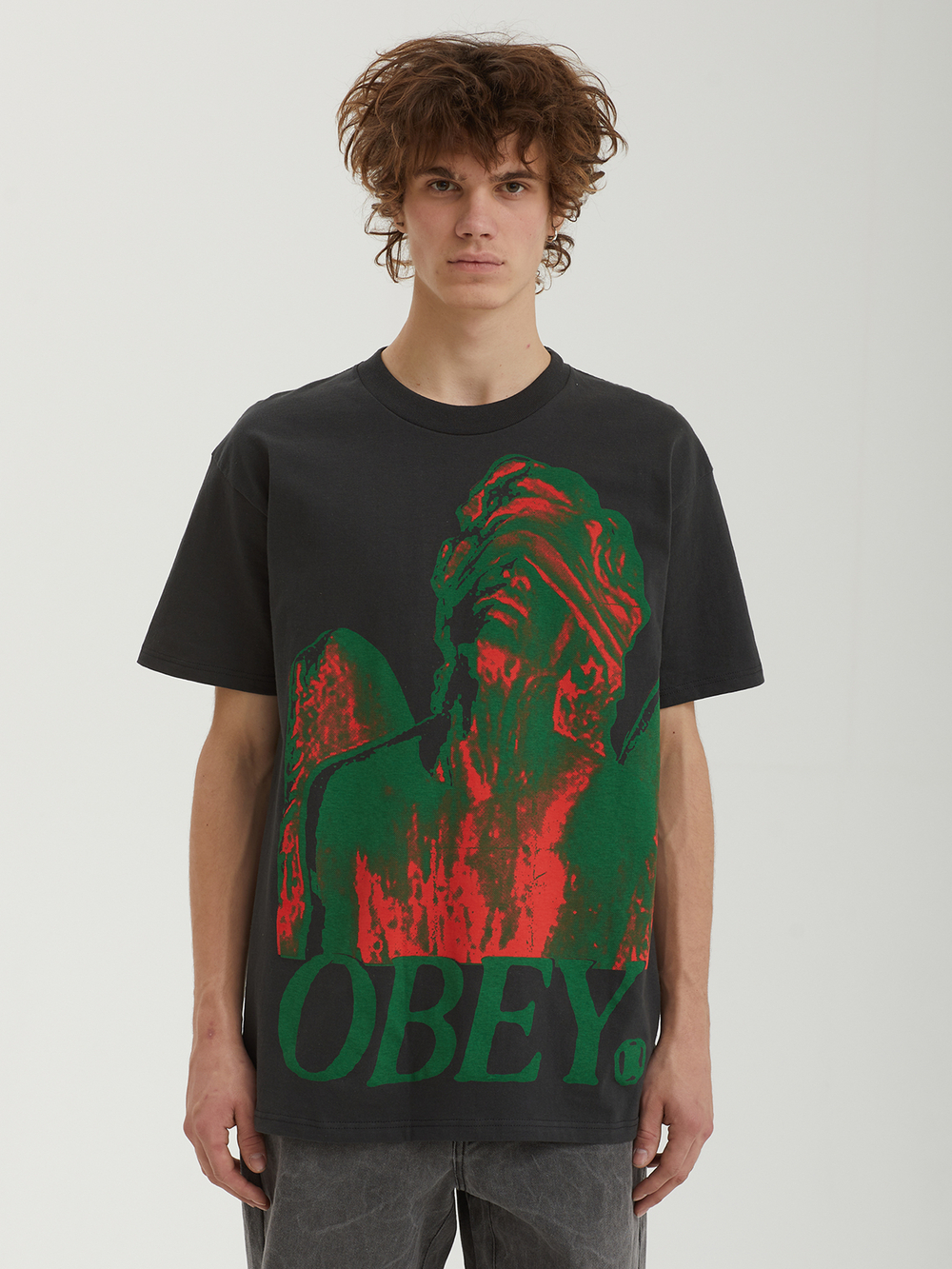Мужская Футболка Obey Blindfold