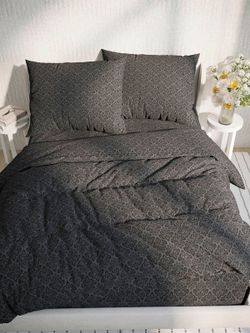 Простынь Сказка "Классика (черная)" 200х215 см