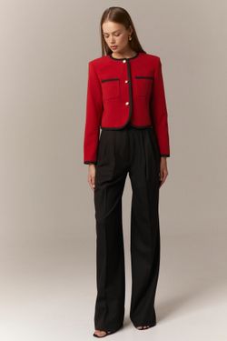 Пиджак в стиле Шанель красный