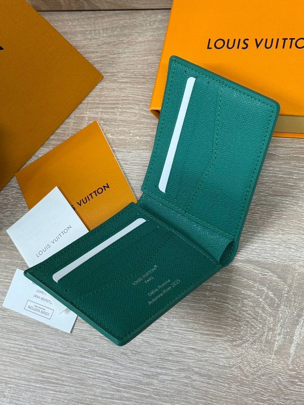 Кошелек Louis Vuitton