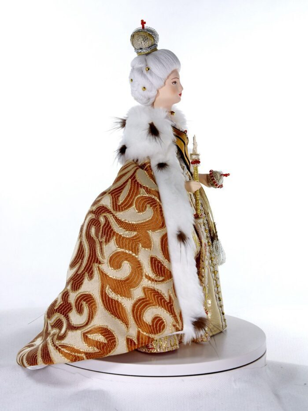 Фарфоровая кукла коллекционная  Императрица Екатерина II Великая. Сувенир ручной работы