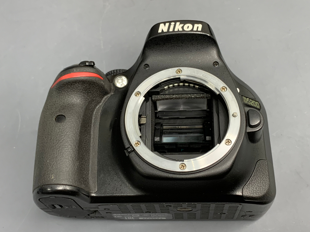 Nikon D5200 110.000 кадров
