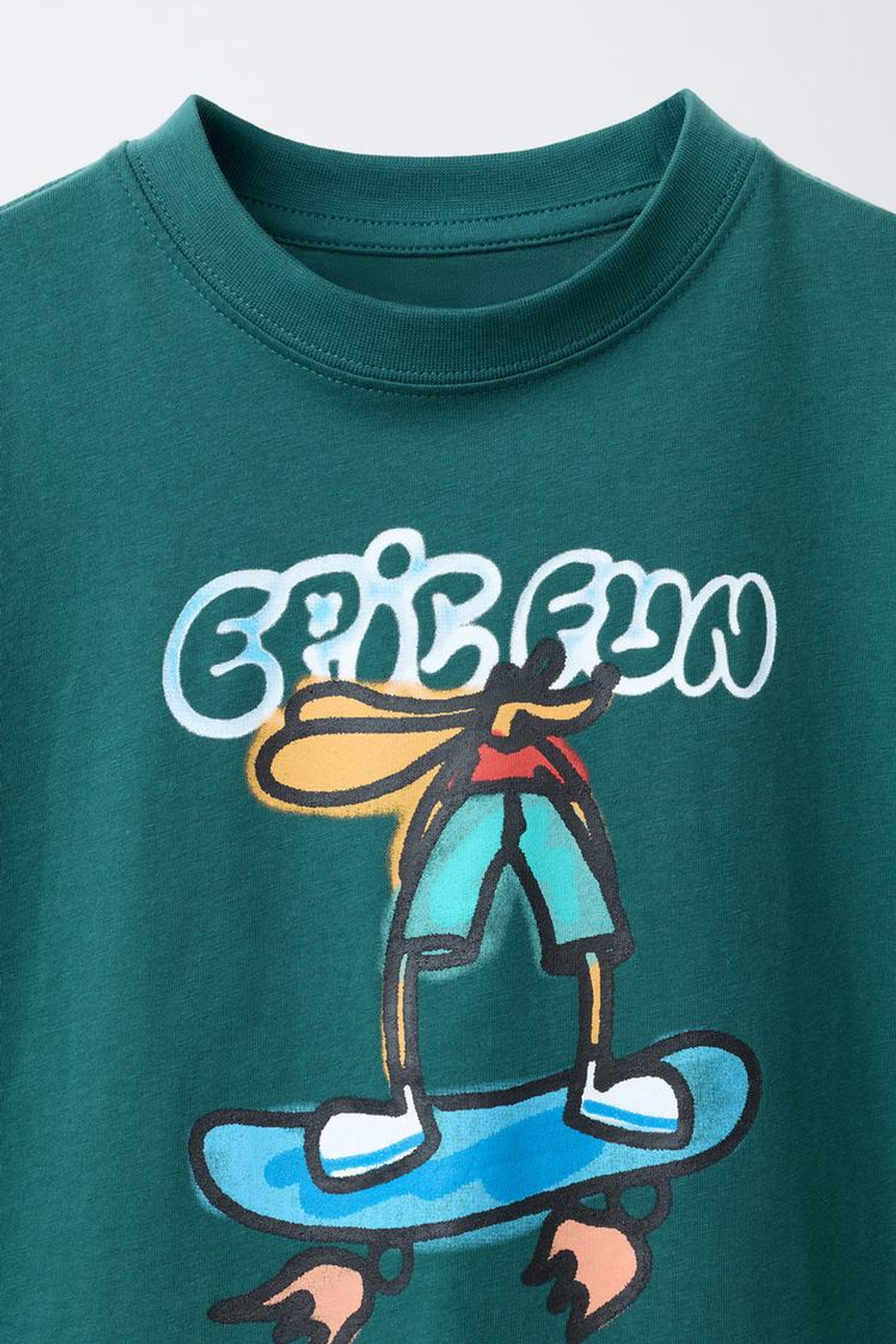 ZARA ФУТБОЛКА С ГРАФФИТИ, УТИНО-СИНИЙ