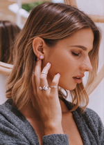 Серьги-пусеты с розовым цирконом