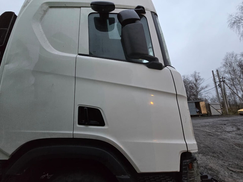 Дверь правая 2020г.