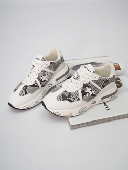 Кроссовки женские демисезонные