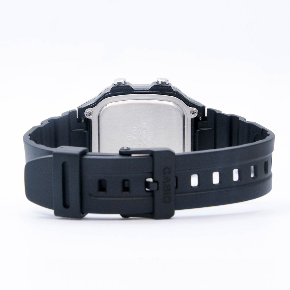 Мужские наручные часы Casio AE-1300WH-1A2