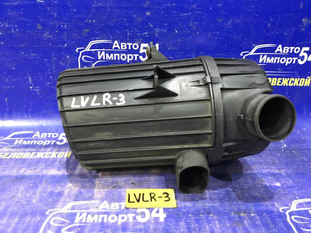 Корпус воздушного фильтра MAZDA MPV 1997