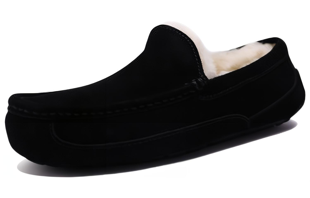 UGG Ascot Slipper Black