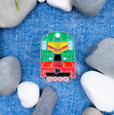 Значок тепловоз ЧМЭ3 (2 варианта)