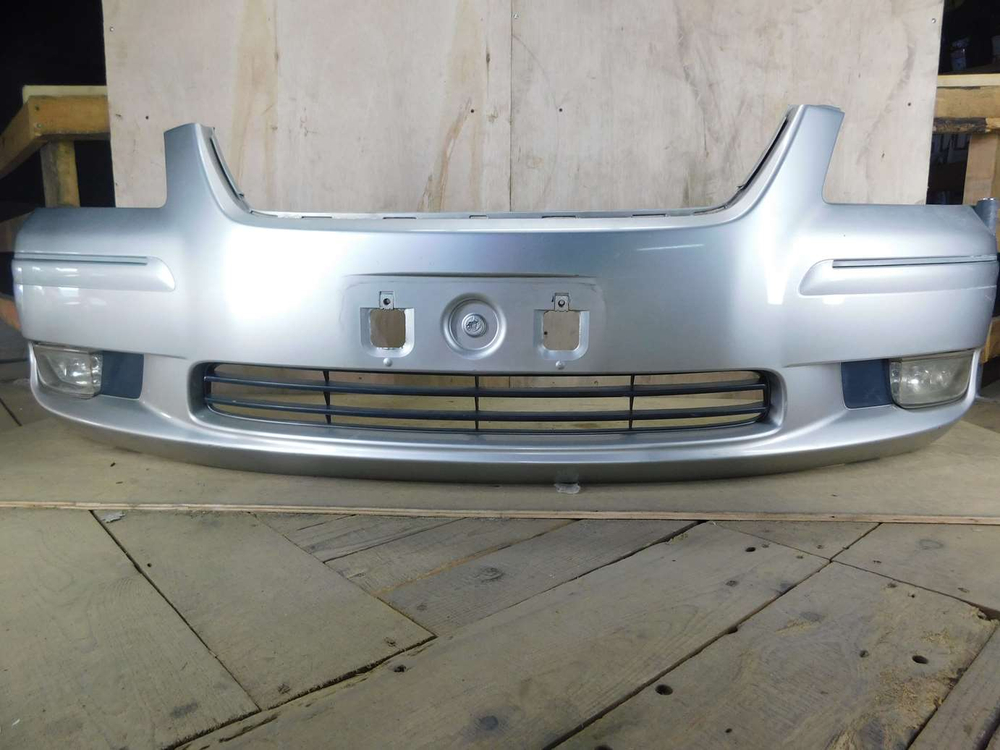 бампер передний Toyota Premio NZT240 ZZT245 2004