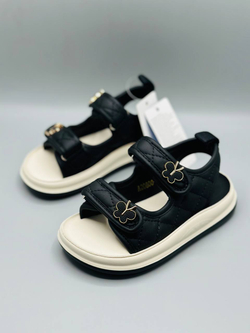 Детские кожаные босоножки Miu Miu с бабочкой