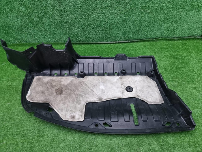 Пыльник заднего бампера Honda Cr-v 4 (2011-2018)