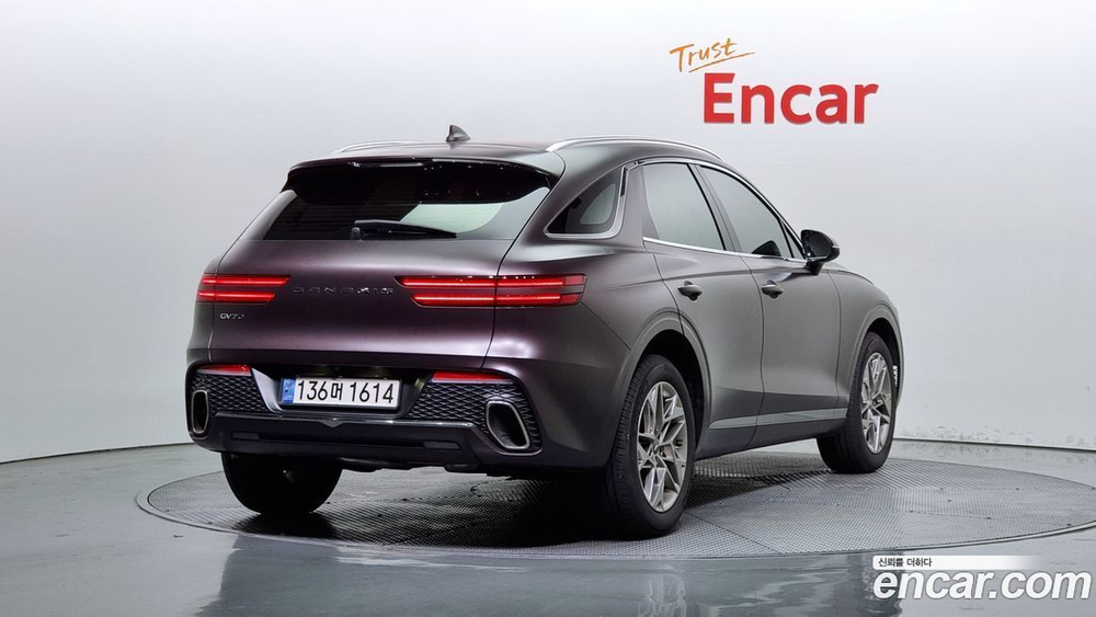 Genesis GV70 2.5T Бензин 2WD (06.2021)
