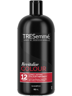 Шампунь для окрашенных волос TRESemme Revitalise Color - 900 мл., создан для сохранения яркости цвета волос