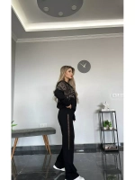 Костюм