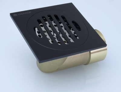 Трап угловой 10 х 10  (ЧЕРНЫЙ)  GANZER  (60/1шт)