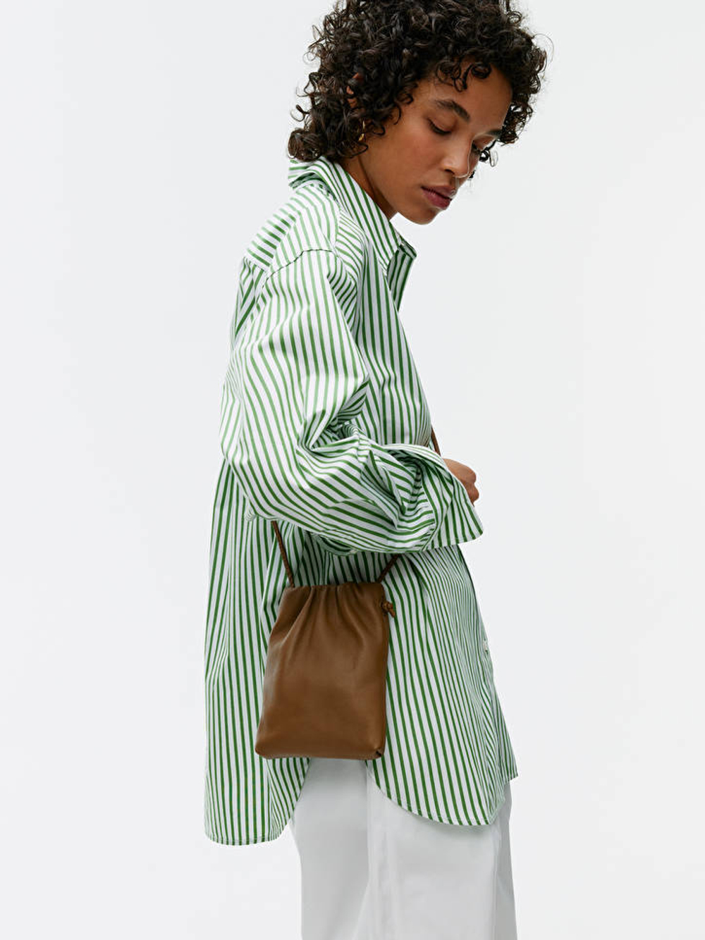 ARKET КОЖАНАЯ СУМКА ЧЕРЕЗ ПЛЕЧО, КОРИЧНЕВЫЙ