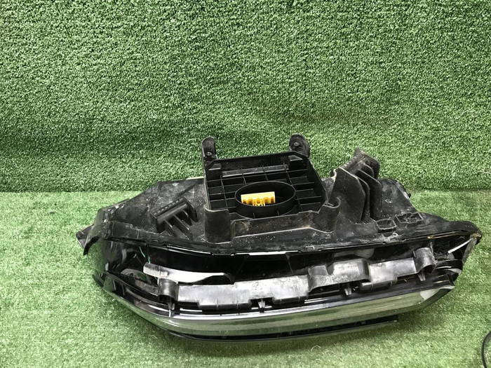 Фара левая Genesis GV80 (2020-2023) LED