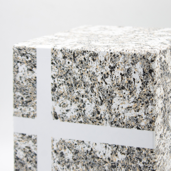 Урна для праха "Галерея" гранит белая