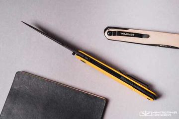 Нож складной Astris Gen.2 (Black Stonewash, G10 Yellow)